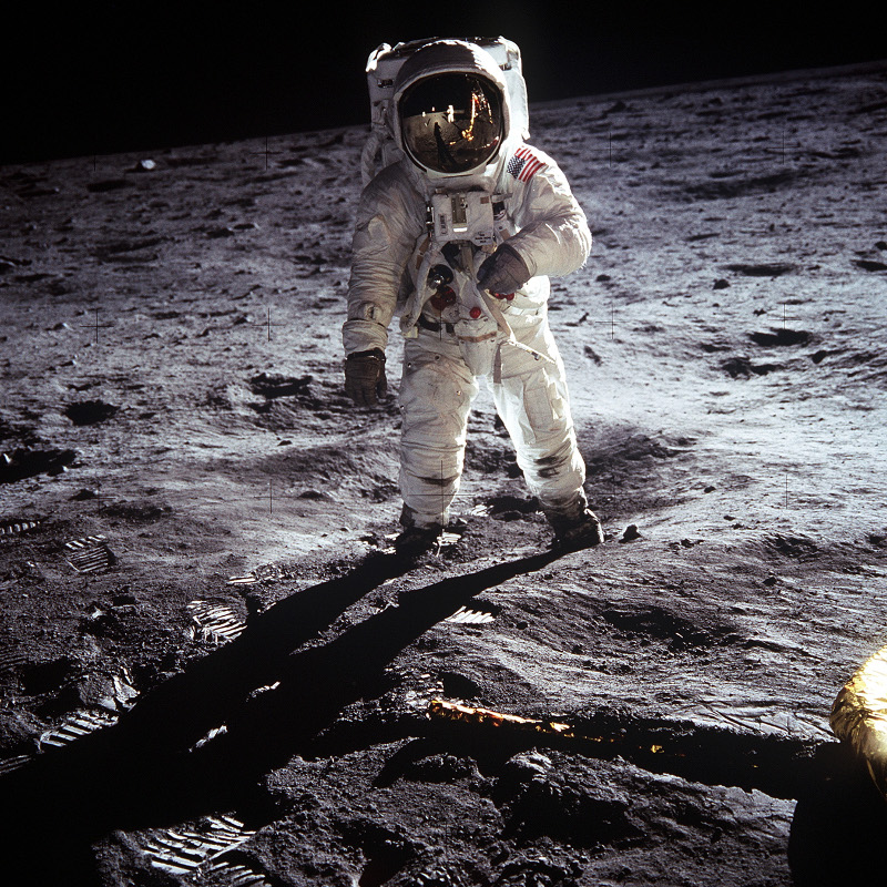 http://commons.wikimedia.org/w/index.php?title=File:Aldrin_Apollo_11.jpg&oldid=34688881