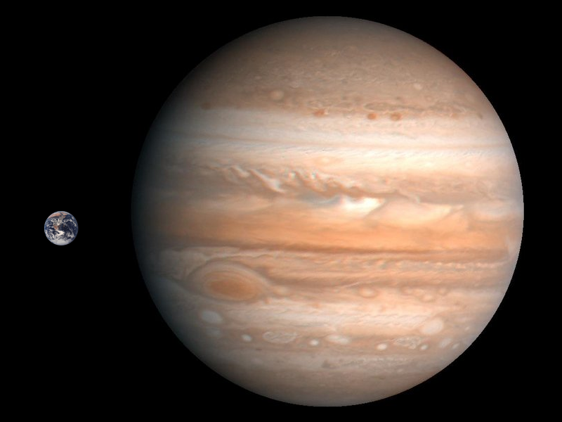 http://de.wikipedia.org/w/index.php?title=Datei:Jupiter_Earth_Comparison.png&filetimestamp=20050810015120