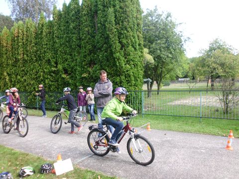 adac_5b12.JPG