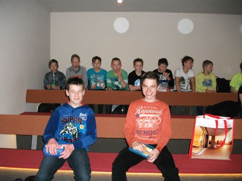 feli6a12.JPG